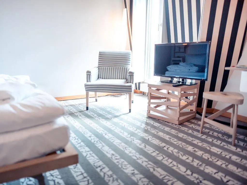 Hotel Bleibtreu Berlin By Golden Tulip Germany